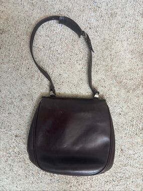 Jho E. Edwards Brown Leather Shoulder Bag Vintage Style Adjustable Strap